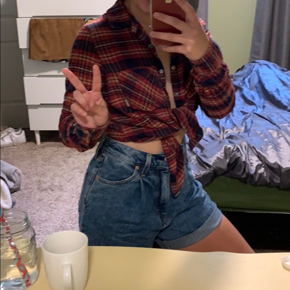 A plaid 🤠 - Picture 3 of 4